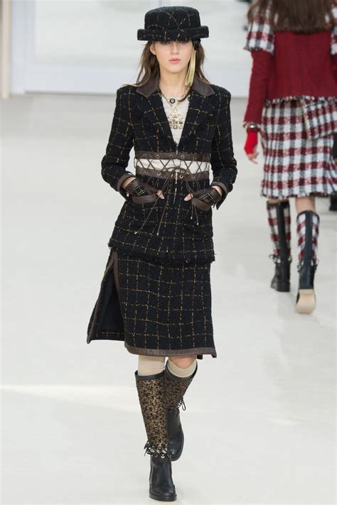 kerstlook chanel 2016|chanel fall 2016.